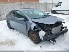3KPFL4A89JE274562 2018 KIA FORTE