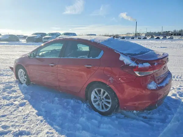 3KPFL4A8XHE035113 2017 KIA FORTE - Image 2