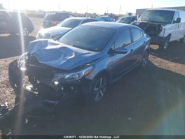 3KPFL4A8XHE068063 2017 KIA FORTE - Image 2