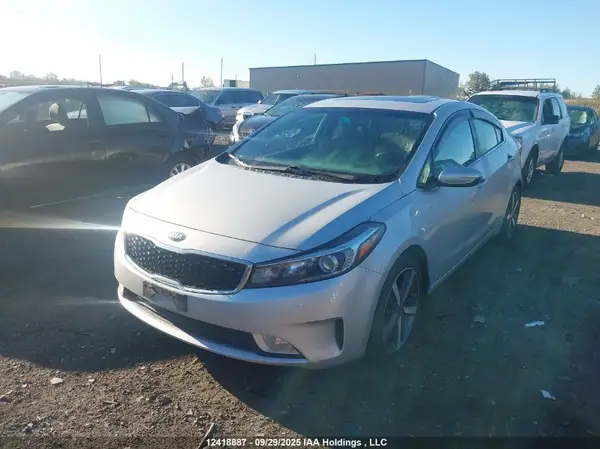 3KPFL4A8XHE074378 2017 KIA FORTE - Image 2