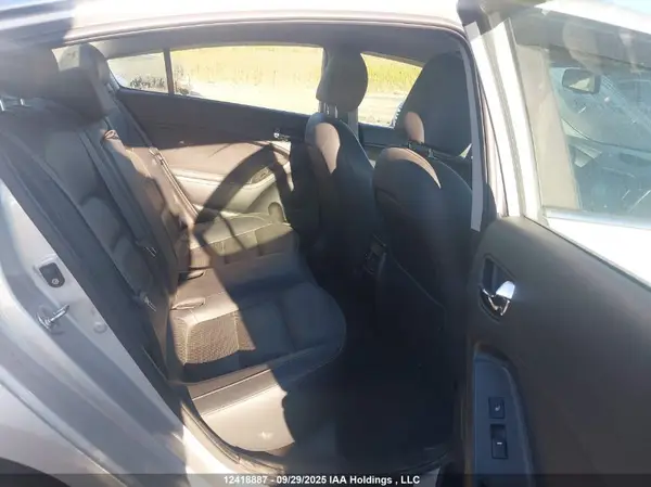 3KPFL4A8XHE074378 2017 KIA FORTE - Image 8