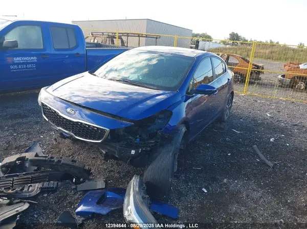 3KPFL4A8XHE093058 2017 KIA FORTE - Image 2
