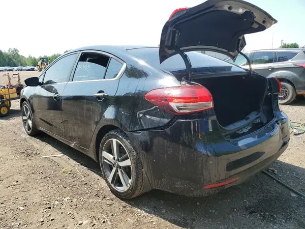 3KPFL4A8XHE101580 2017 KIA FORTE - Image 2