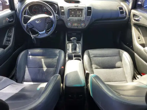 3KPFL4A8XHE112076 2017 KIA FORTE - Image 8