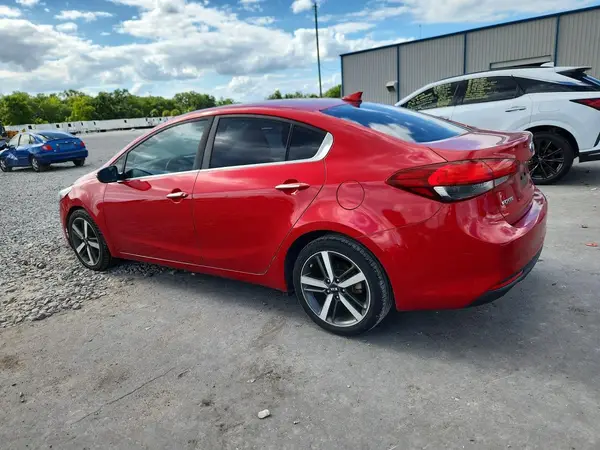 3KPFL4A8XJE192890 2018 KIA FORTE - Image 2