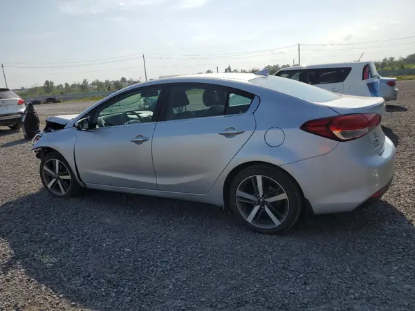 3KPFL4A8XJE210370 2018 KIA FORTE - Image 2
