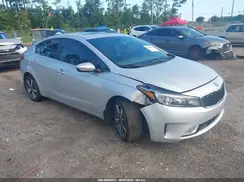 3KPFN4A80HE118561 2017 KIA FORTE