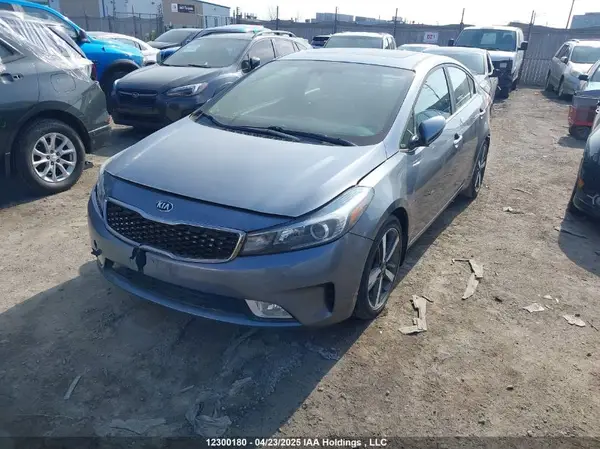 3KPFN4A81HE053431 2017 KIA FORTE - Image 2