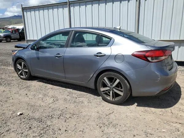 3KPFN4A81JE188625 2018 KIA FORTE - Image 2
