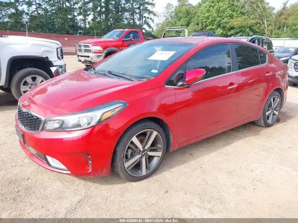 3KPFN4A85HE103165 2017 KIA FORTE - Image 2