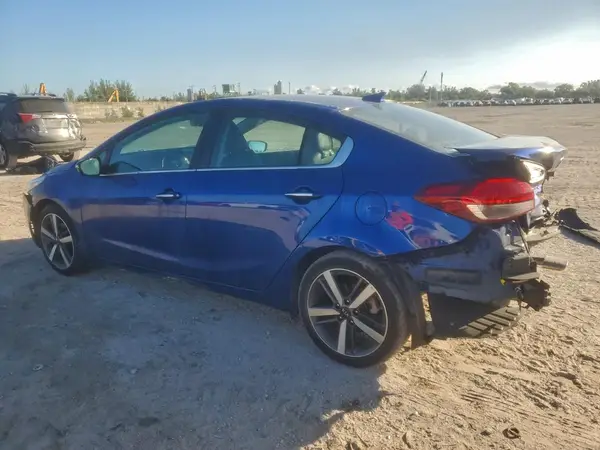3KPFN4A85JE259339 2018 KIA FORTE - Image 2