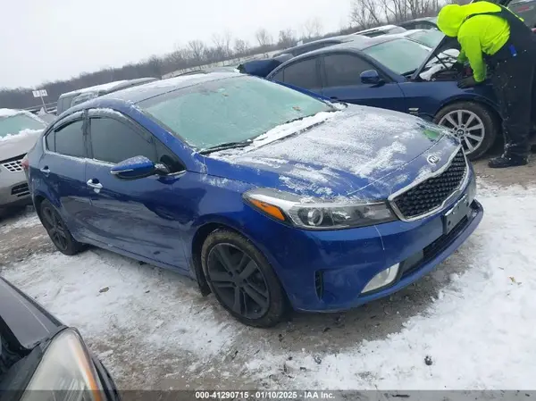 3KPFN4A86HE005245 2017 KIA FORTE - Image 1