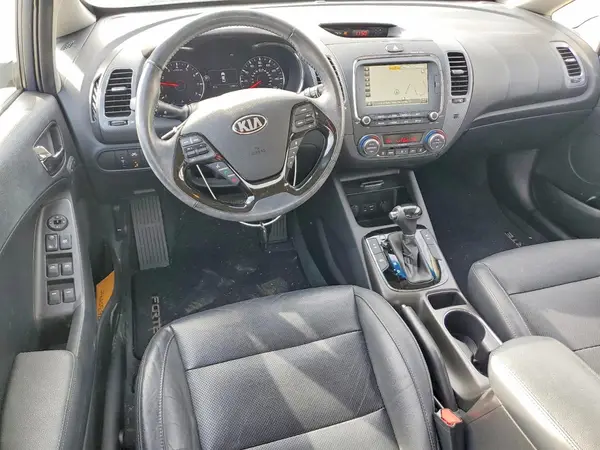 3KPFN4A86JE166894 2018 KIA FORTE - Image 8