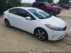 3KPFN4A8XJE177364 2018 KIA FORTE