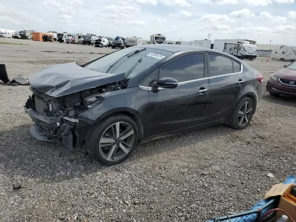 3KPFN4A8XJE188932 2018 KIA FORTE - Image 1
