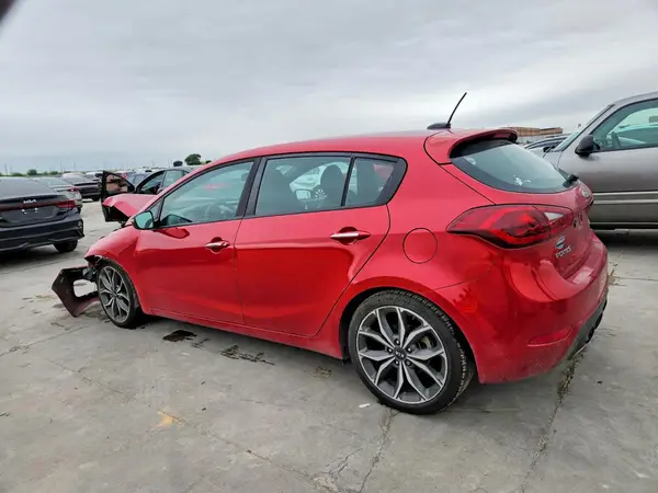 3KPFN5A31HE139249 2017 KIA FORTE - Image 2