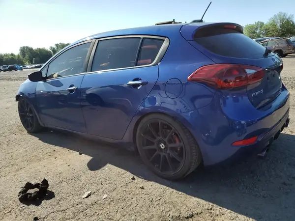 3KPFN5A31HE139607 2017 KIA FORTE - Image 2