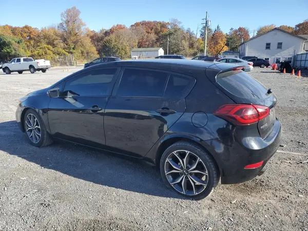 3KPFN5A35HE150884 2017 KIA FORTE - Image 2