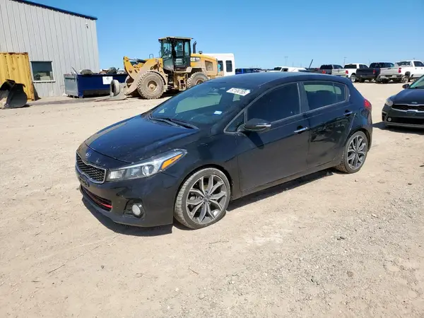 3KPFN5A35HE155213 2017 KIA FORTE - Image 1