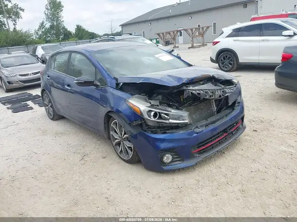 3KPFN5A36JE193233 2018 KIA FORTE - Image 1