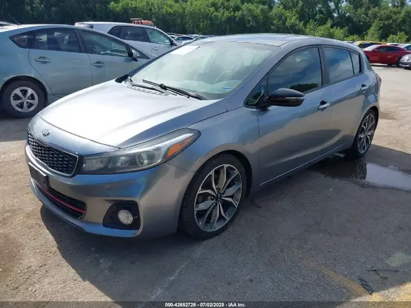 3KPFN5A37HE059759 2017 KIA FORTE - Image 2
