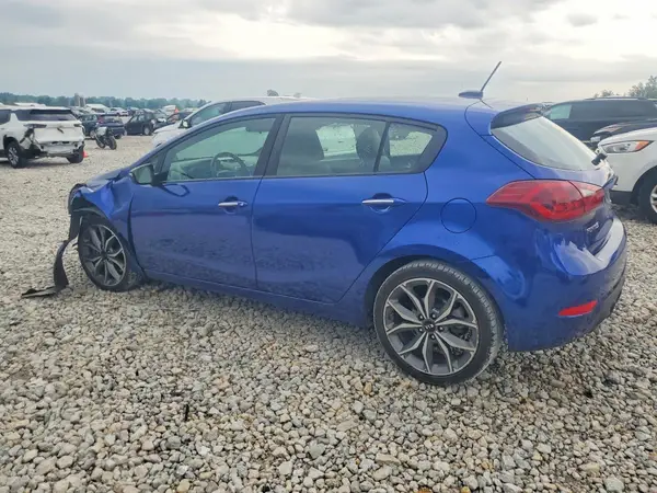 3KPFN5A37HE112296 2017 KIA FORTE - Image 2
