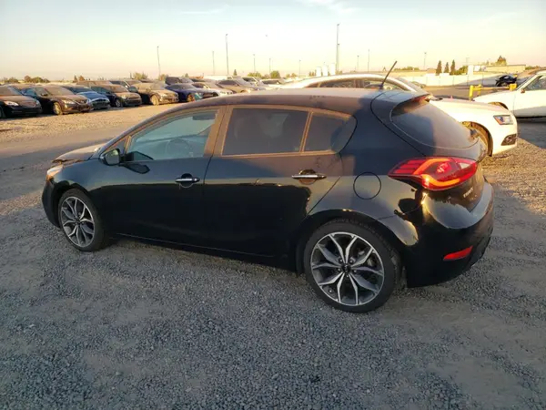 3KPFN5A37HE113254 2017 KIA FORTE - Image 2
