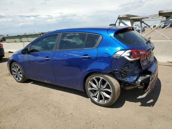 3KPFN5A37HE127011 2017 KIA FORTE - Image 2