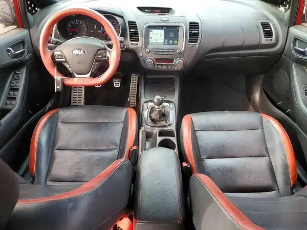 3KPFN5A3XHE064938 2017 KIA FORTE - Image 8
