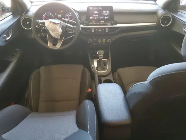 3KTF24AD3PE574204 2023 KIA FORTE - Image 8