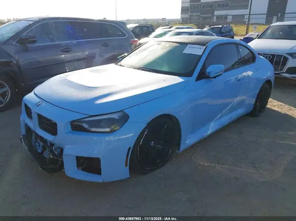 3MF13DM00R8E13288 2024 BMW M2 - Image 2
