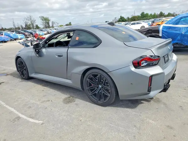 3MF13DM00R8E35307 2024 BMW M2 - Image 2