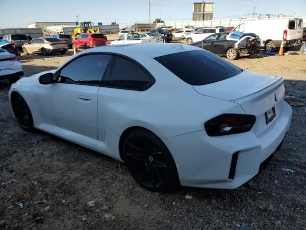 3MF13DM01P8D70450 2023 BMW M2 - Image 2
