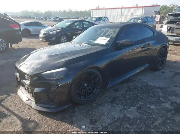 3MF13DM02R8D80598 2024 BMW M2 - Image 2