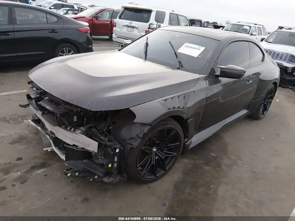 3MF13DM02R8E26382 2024 BMW M2 - Image 2