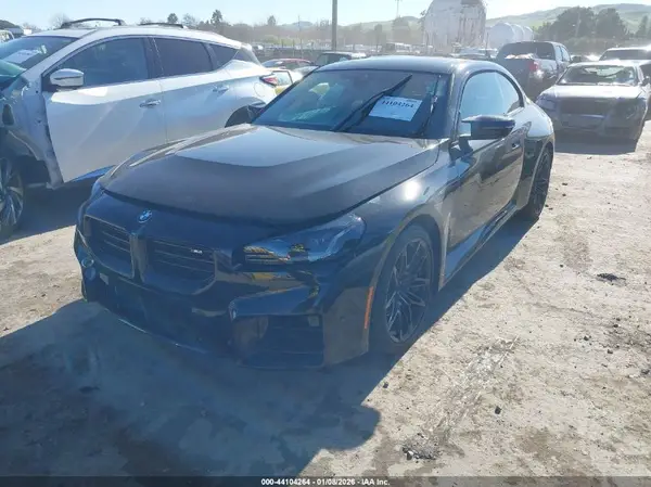 3MF13DM03R8D90461 2024 BMW M2 - Image 2