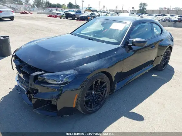 3MF13DM03R8E32448 2024 BMW M2 - Image 2