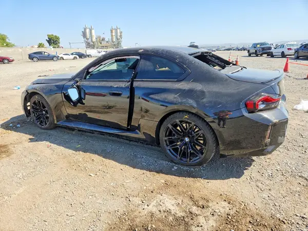 3MF13DM04R8D90467 2024 BMW M2 - Image 2