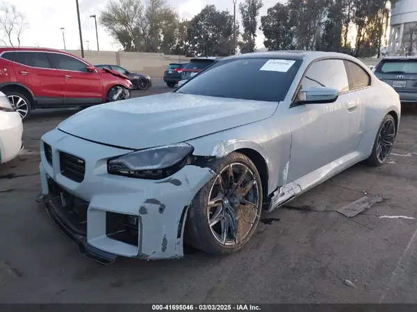 3MF13DM04R8E32281 2024 BMW M2 - Image 2