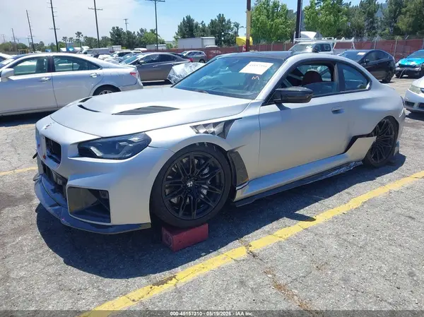 3MF13DM05R8D89408 2024 BMW M2 - Image 2