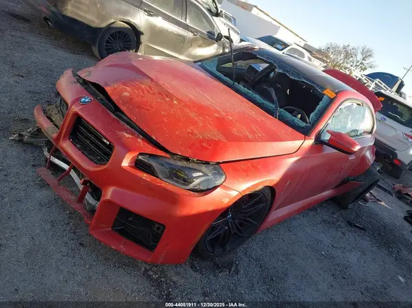 3MF13DM05R8E17644 2024 BMW M2 - Image 2