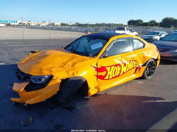 3MF13DM06R8E77061 2024 BMW M2 - Image 2