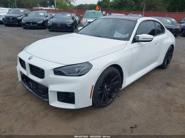 3MF13DM07R8E11554 2024 BMW M2 - Image 2