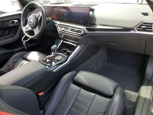3MF13DM07R8E54906 2024 BMW M2 - Image 8
