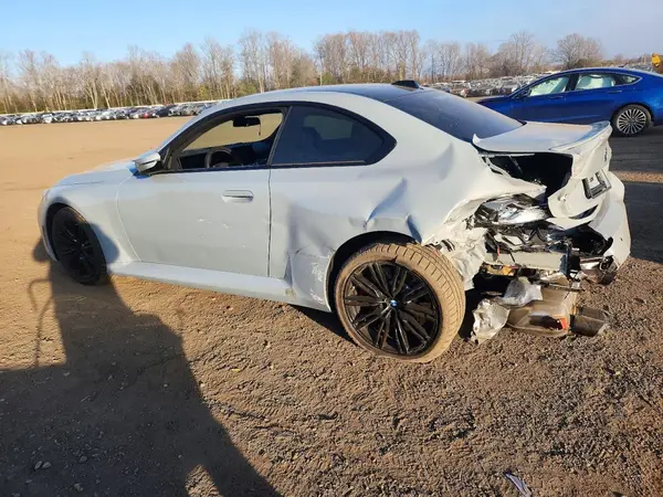 3MF13DM08R8E03981 2024 BMW M2 - Image 2