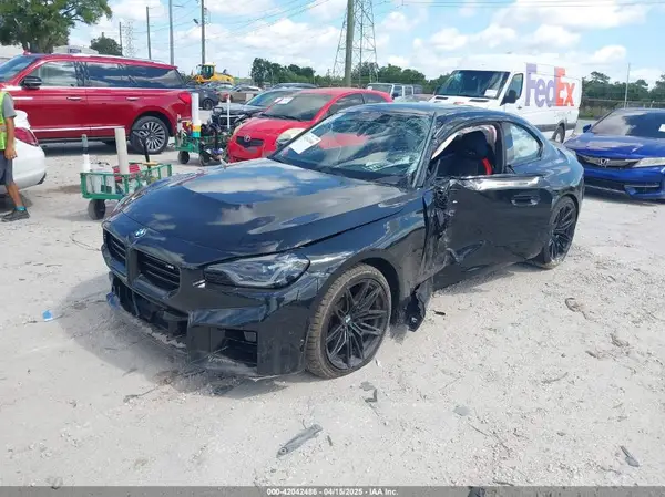 3MF13DM0XR8D99996 2024 BMW M2 - Image 2