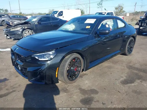3MF23DM00S8F72676 2025 BMW M2 - Image 2