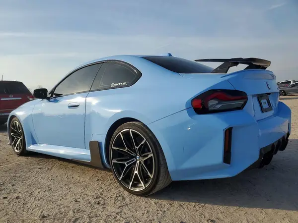 3MF23DM01S8E94568 2025 BMW M2 - Image 2