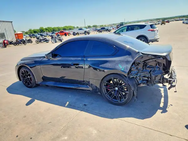 3MF23DM01S8E97776 2025 BMW M2 - Image 2
