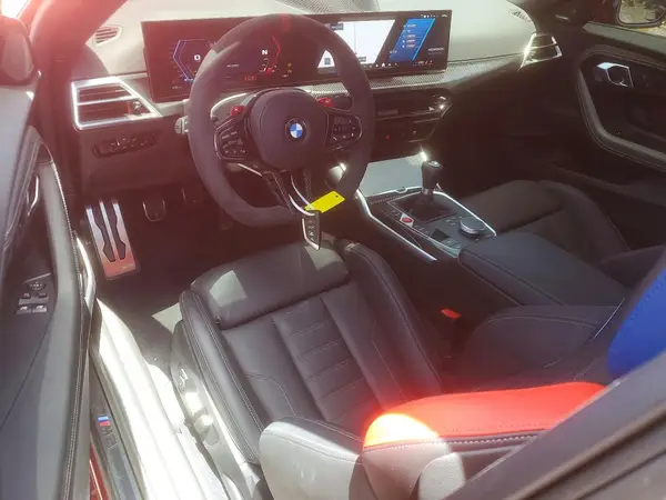 3MF23DM02S8F15346 2025 BMW M2 - Image 8